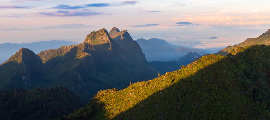 Les montagnes à Chiang Dao en Thaïlande
