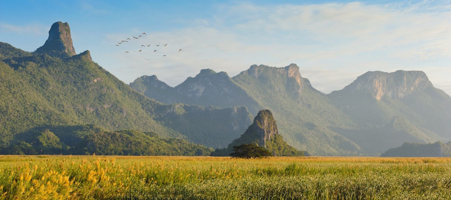 Montagnes et plaines en Thaïlande