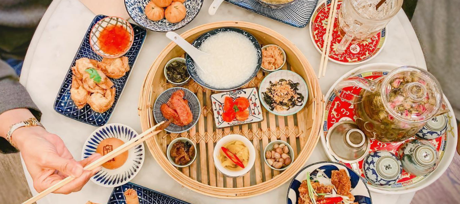 Le café Long Tou Cafe at Yaowarat, à Bangkok