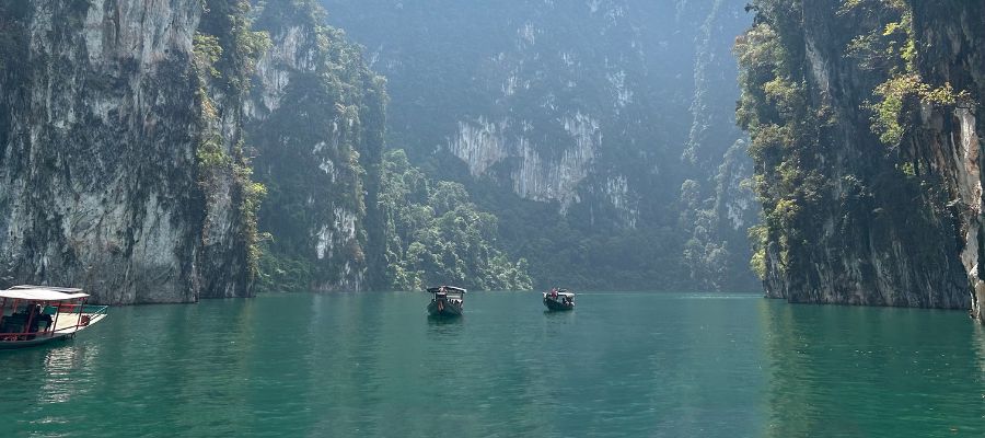 Le parc national de Khao Sok au Sud de la Thaïlande